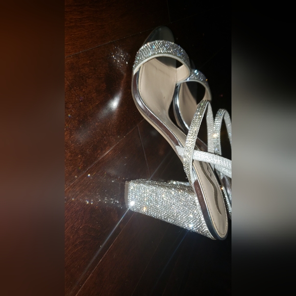 Nina size 10m silver - Picture 2 of 3